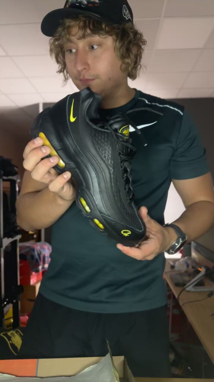 Corteiz AIRMAX 95 CORTEIZ HONEY BLACK UK 8 product image