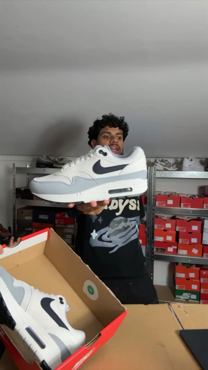 Other air max 1 plat tint product image
