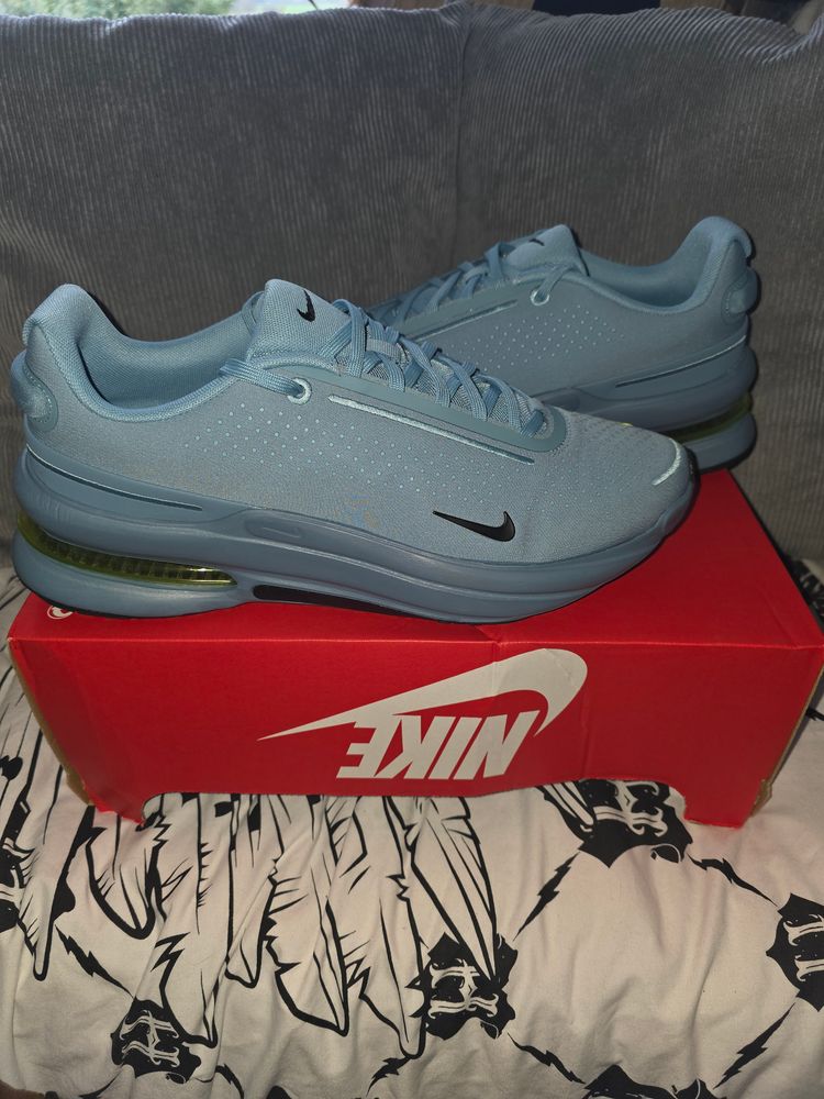 Nike Nike Air Zoom Upturn SC  product image