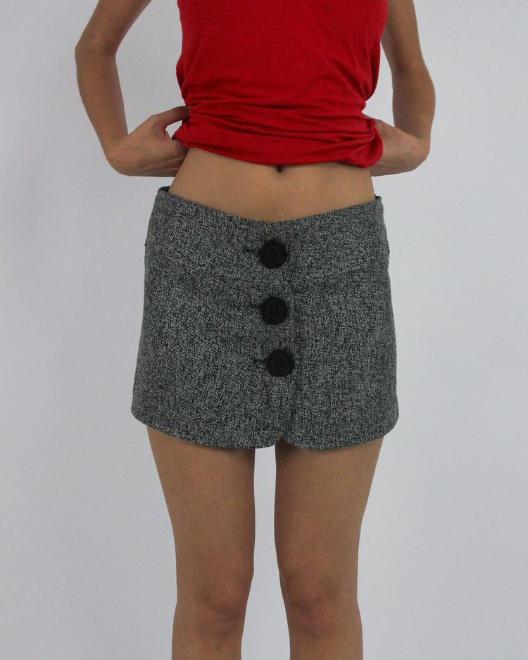 gossip girl drop | small grey button-front mini skirt