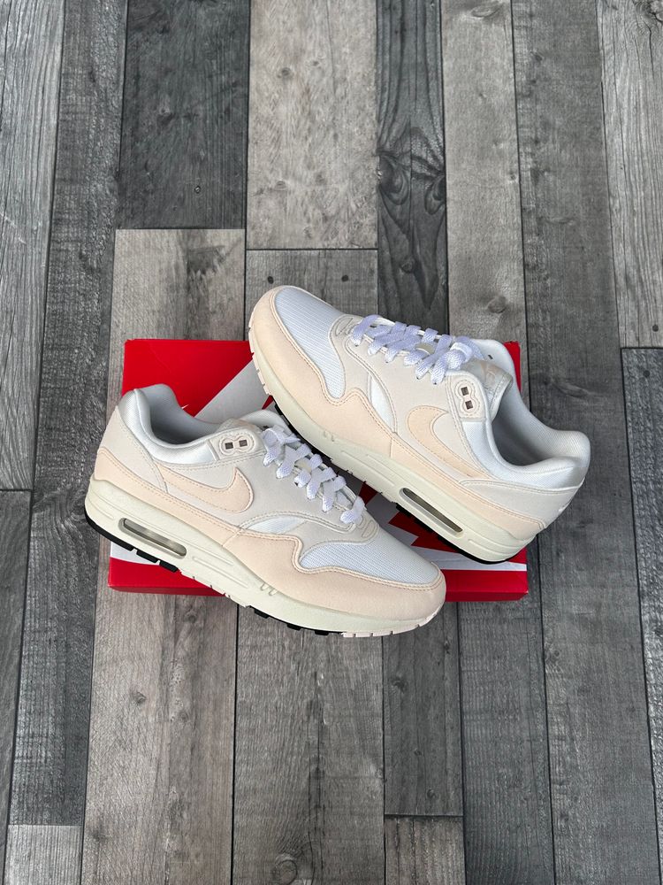 Nike Air Max 1 Trainers ‘Sail Guava’ - Size UK 7  obraz 2