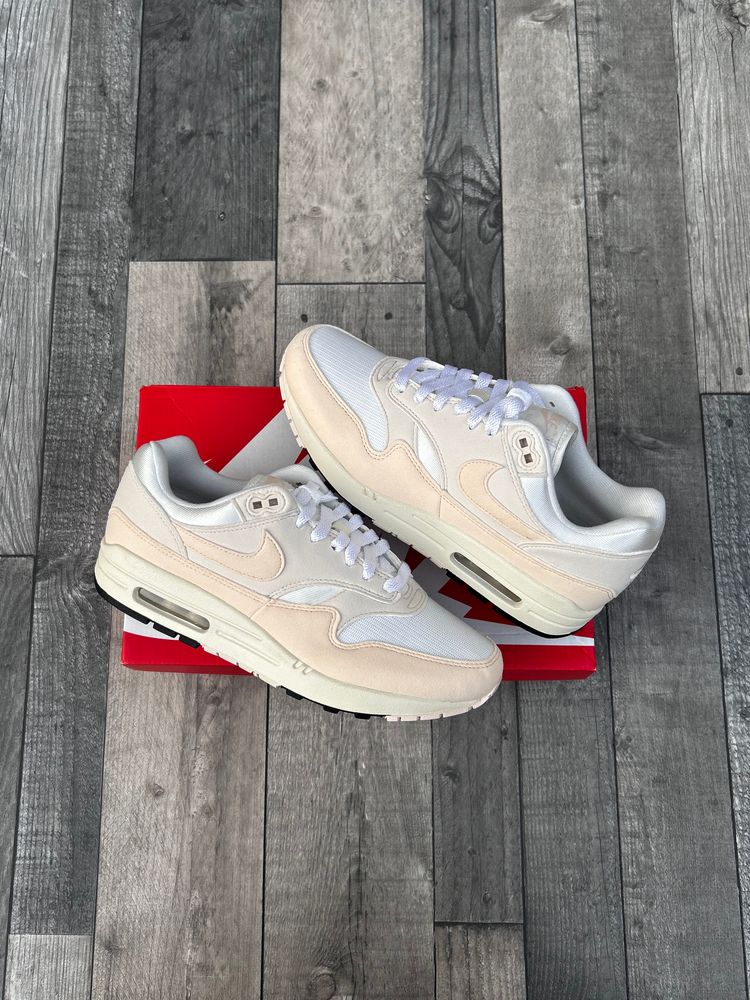 Nike Air Max 1 Trainers ‘Sail Guava’ - Size UK 7  obraz 3