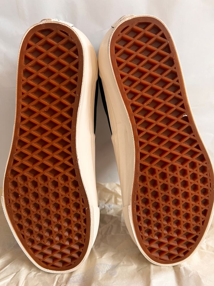 Vans Low-Top Sneakers image 8