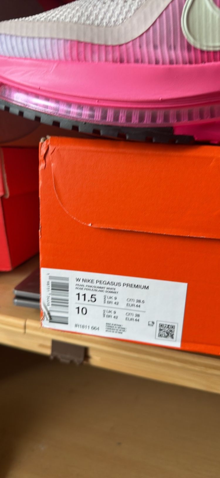 Nike Pegasus Premium Women'S Running Shoes