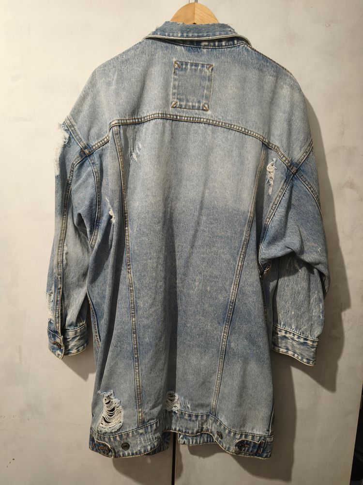Pull&Bear Distressed Denim Jacket obraz 4