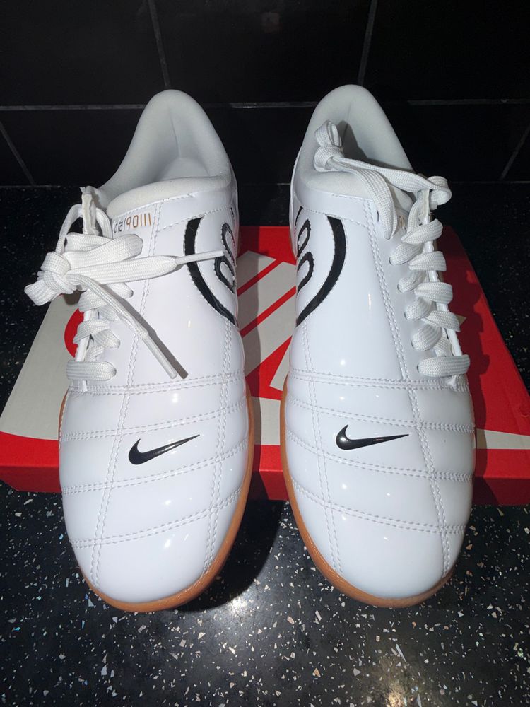 Immagine di Nike T90 Indoor Soccer Shoes 8