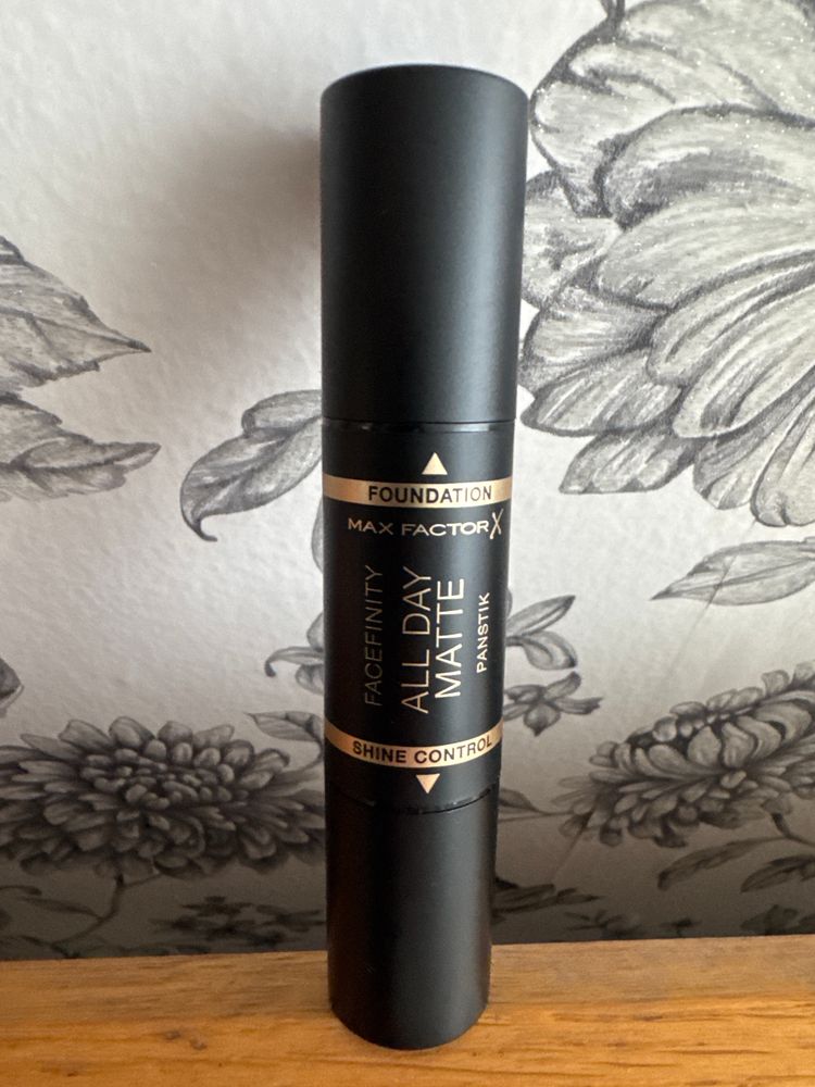 Max Factor Facefinity All Day Matte Foundation