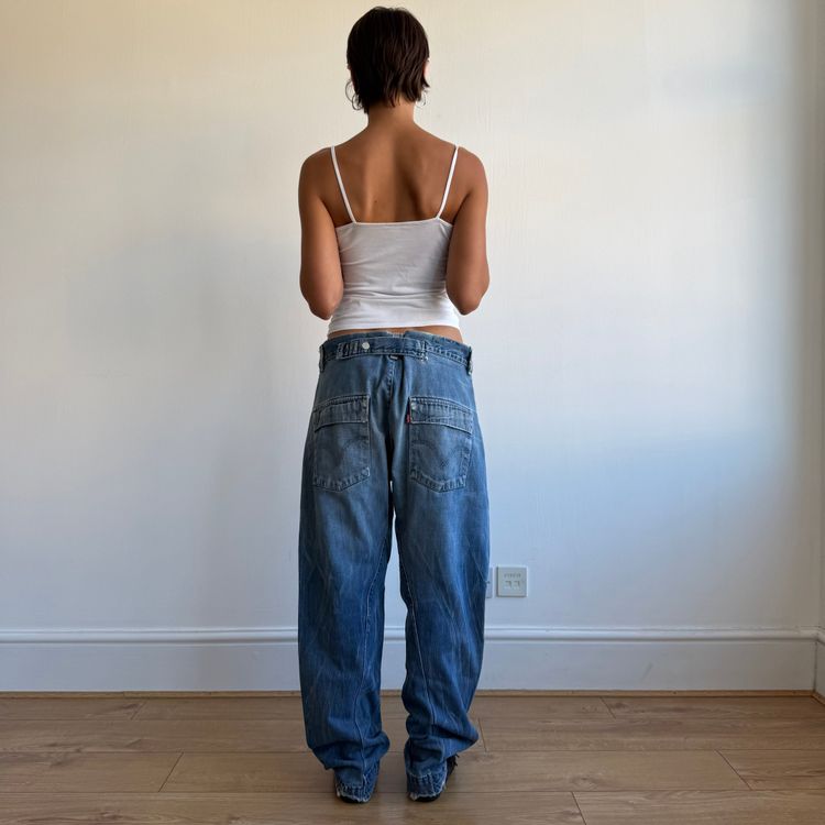 Levi’s Engineered button back jeans - Size 32x34 image 11