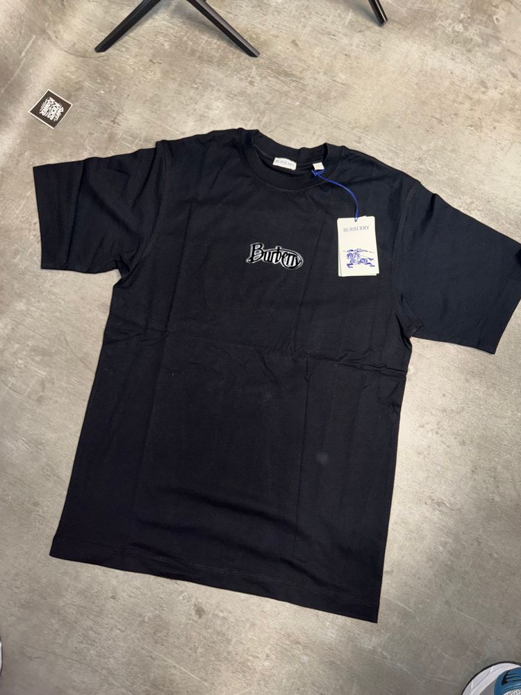 Burberry Black T-Shirt SIGNUTURE 