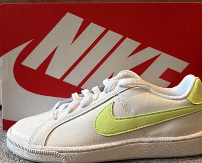 Nike White Sneakers With Yellow Swoosh