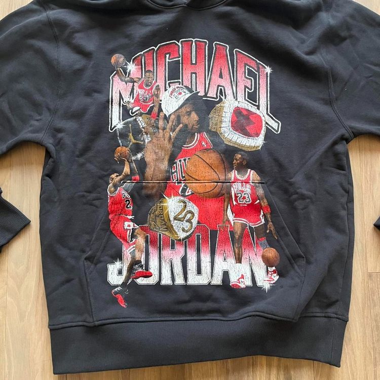 BNWT Nike Air Jordan MJ Michael Jordan Trophy Graphic Washed Hoodie, Black Red 3