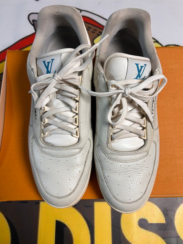 Louis Vuitton Trainer  White Leather 8.5 image 3