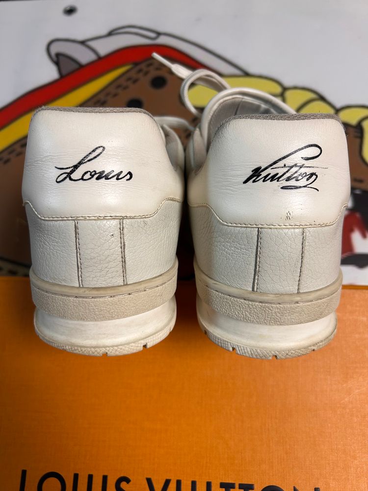 Louis Vuitton Trainer  White Leather 8.5 image 4