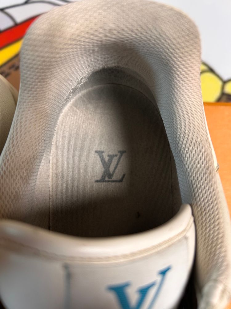 Louis Vuitton Trainer  White Leather 8.5 image 8