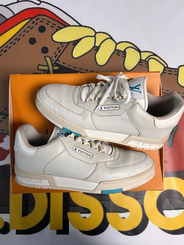Louis Vuitton Trainer White Leather 8.5