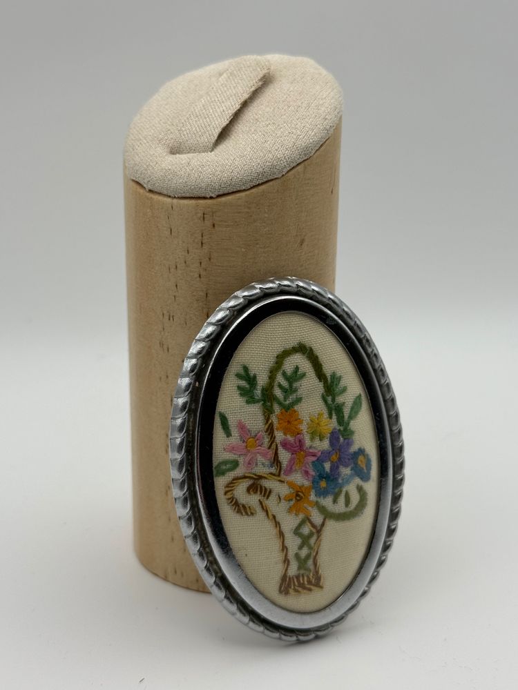 Other Vintage Embroidered Floral Brooch product image