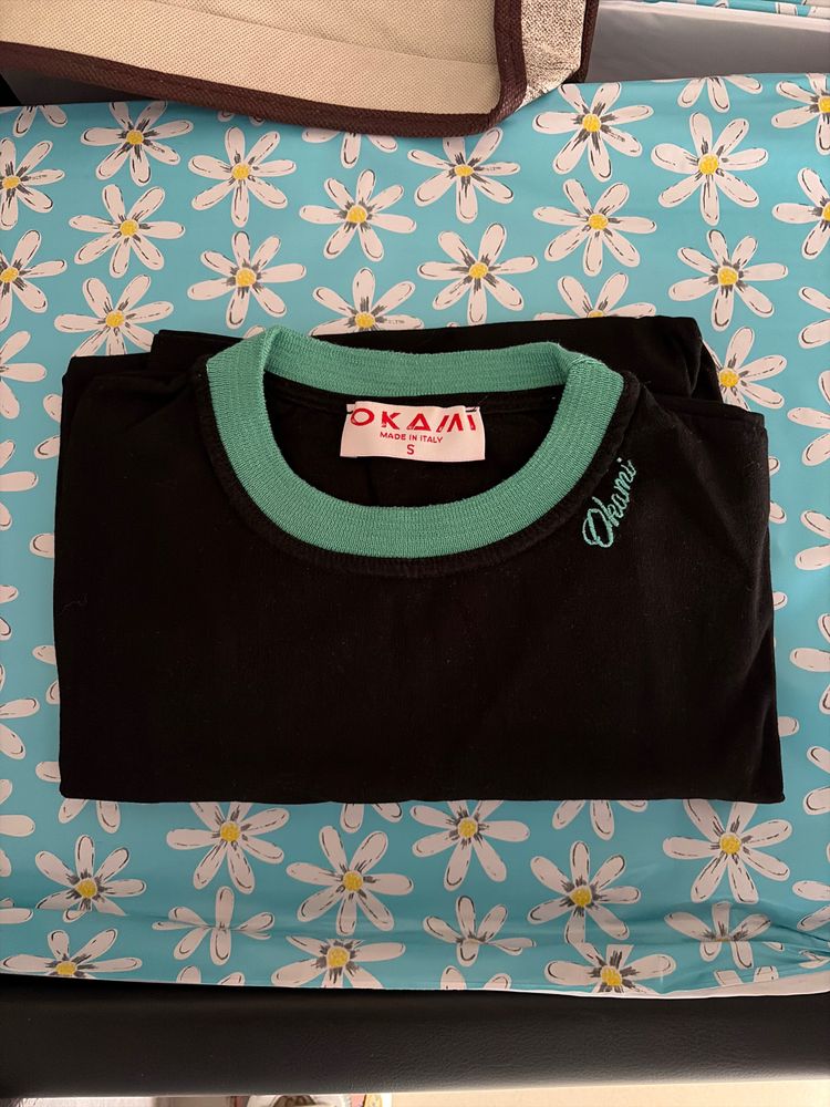 Other Okami Black Shirt With Green Collar product image
