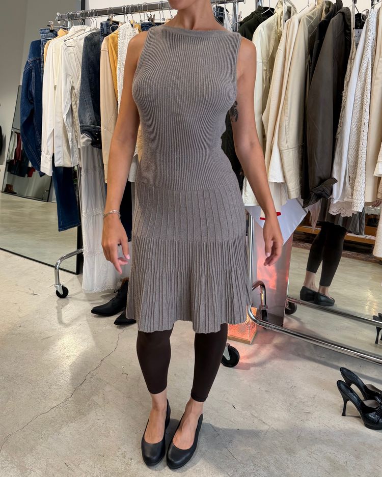 The Tara dress image 3