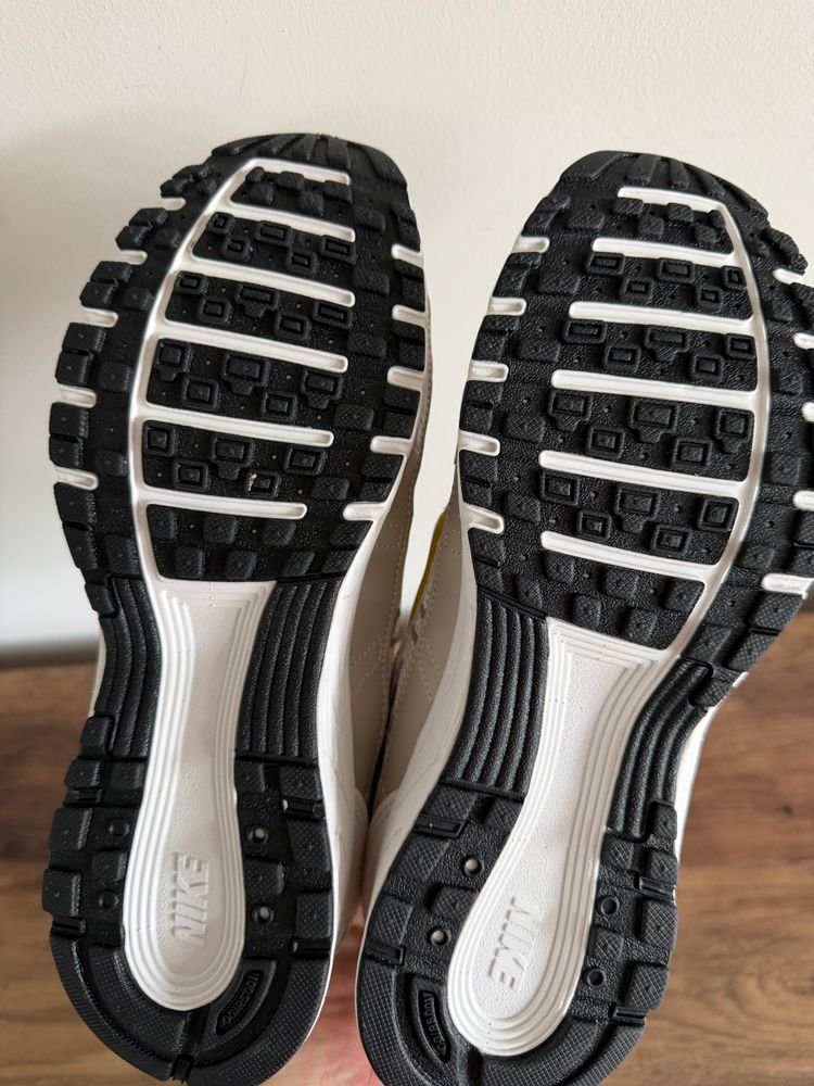 Nike Sneakers 5