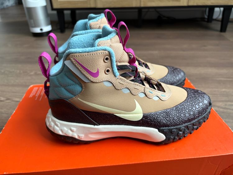 Nike Terrascout (Gs) Boots image 2