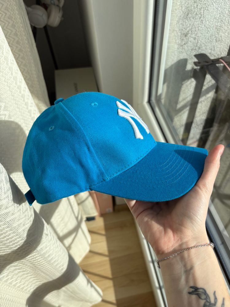 Blue Baseball Cap With White Ny Logo image 2