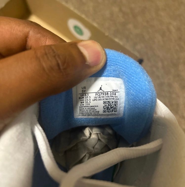 Nike Air sneakers obraz 5