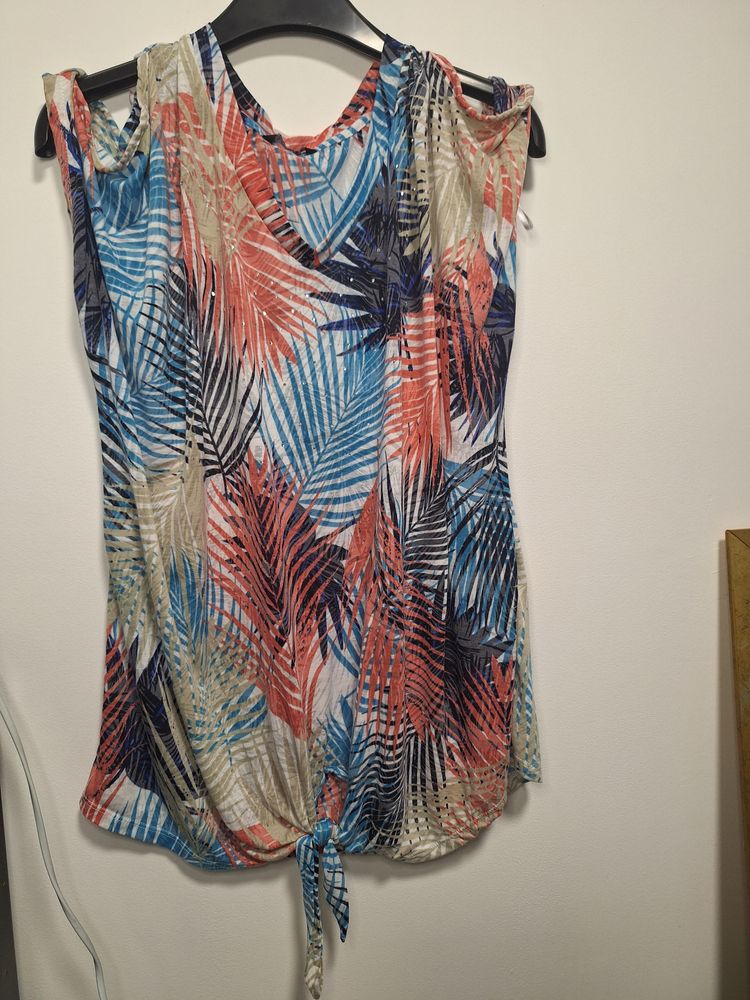 Multicolor Sleeveless Dress With Leaf Pattern 4