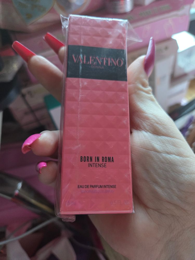 Valentino Valentino Born In Roma Intense Eau De Parfum product image