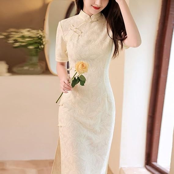 Cream Traditional Chinese Dress imagen 2