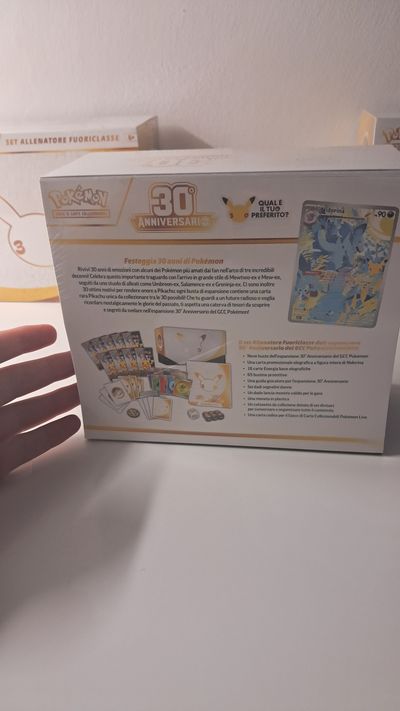 Pokémon Etb 30th anniversario sigillato