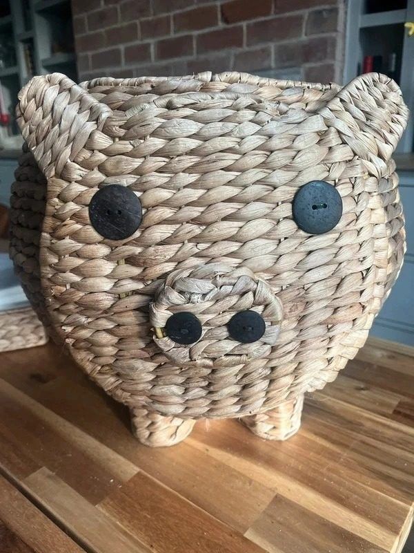 Other Woven Basket Shaped Like A Pig product image