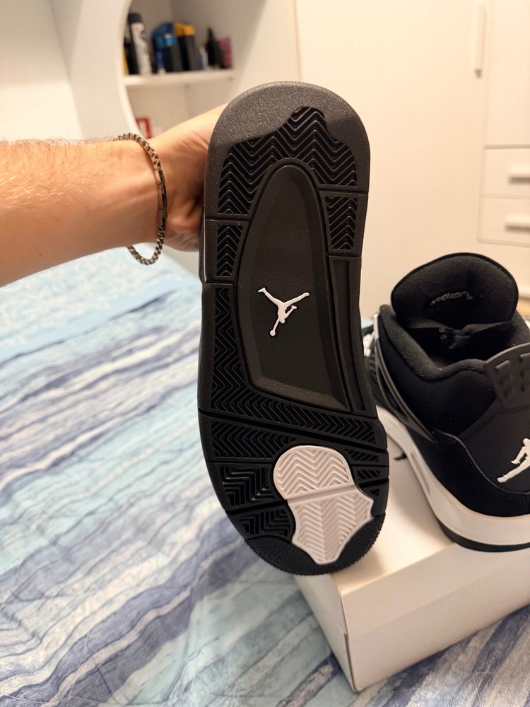 Immagine di Air Jordan 4 Retro Sneakers 5