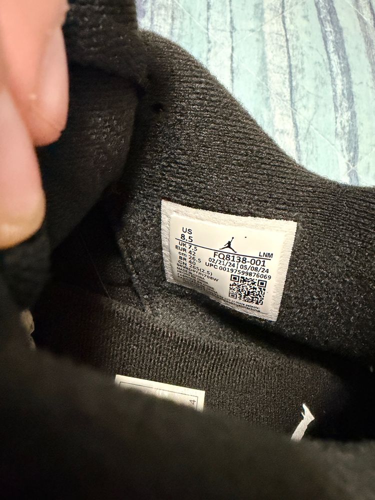 Immagine di Air Jordan 4 Retro Sneakers 2