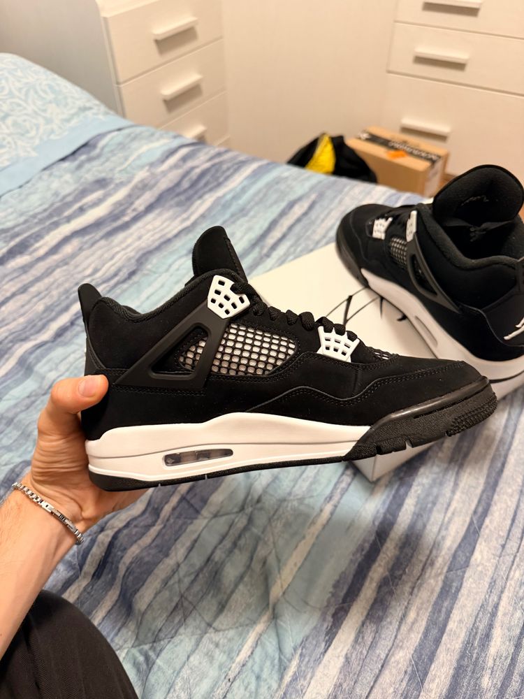 Immagine di Air Jordan 4 Retro Sneakers 4