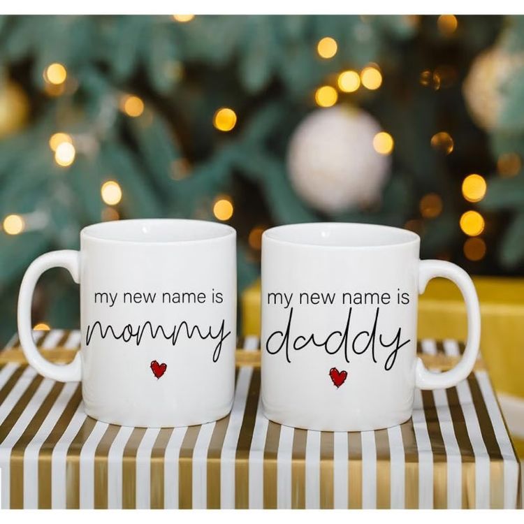 My New Name Is Mommy & Daddy Couple Ceramic Coffee Mug Set – Pregnancy Announcement, New Parents & Baby Shower Novelty Cup Set (M1138)