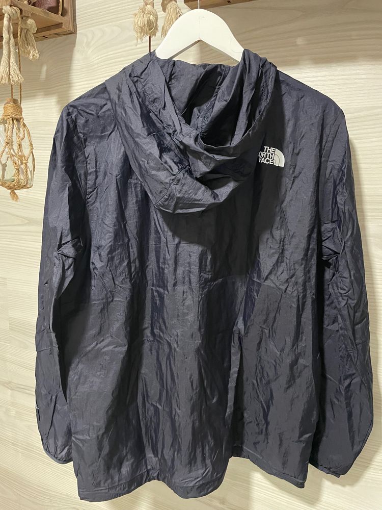 The North Face Men'S Windbreaker Jacket 3