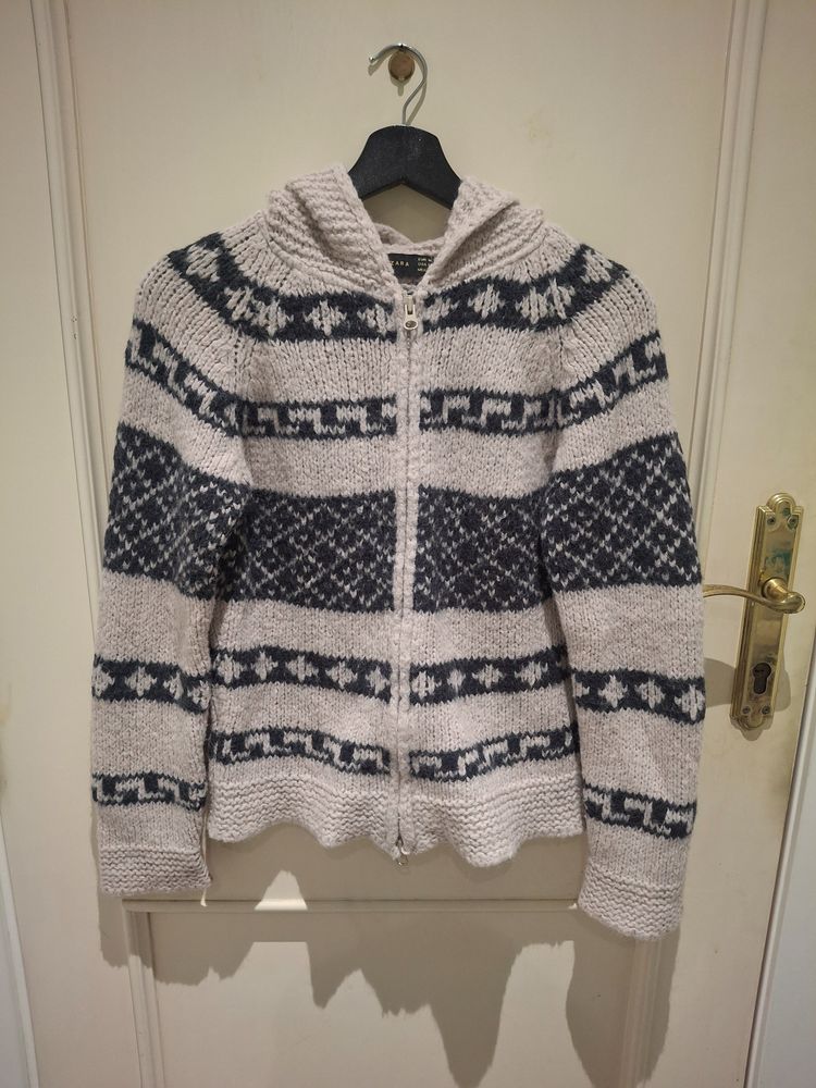 Zara Knitted Zip-Up Hoodie Sweater
