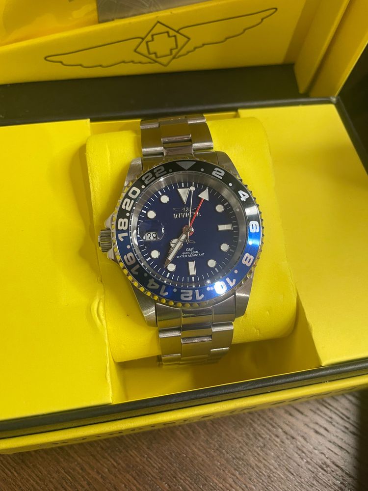 Reloj invicta GMT Batman 