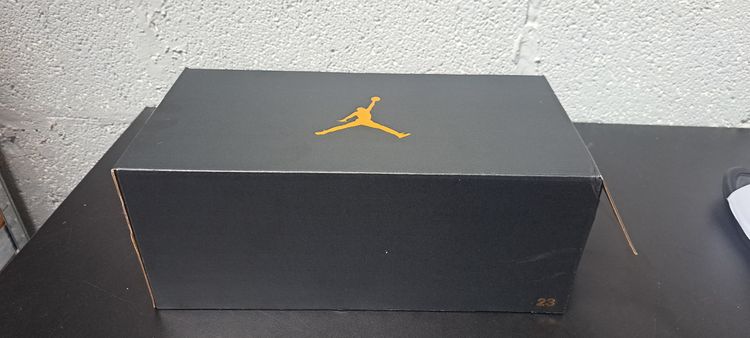 Jordan Hydro 6 White Gym Red Black Slides UK 12 EUR 47.5 Brand New Full Box BNIB image 5