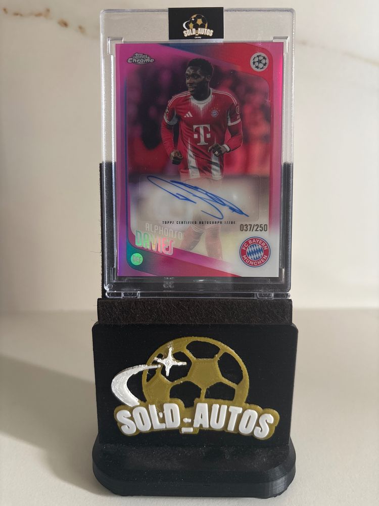 Davies Signed Football Trading Card image 1