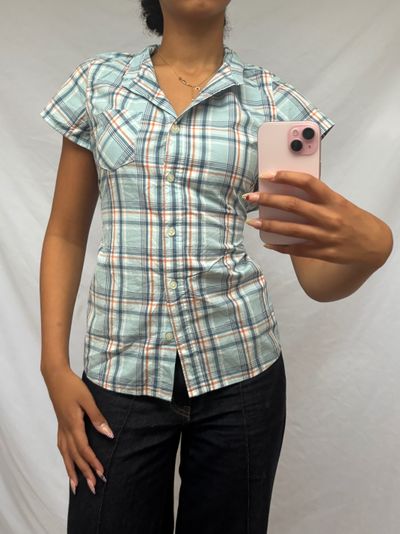 plaid short sleeve shirt