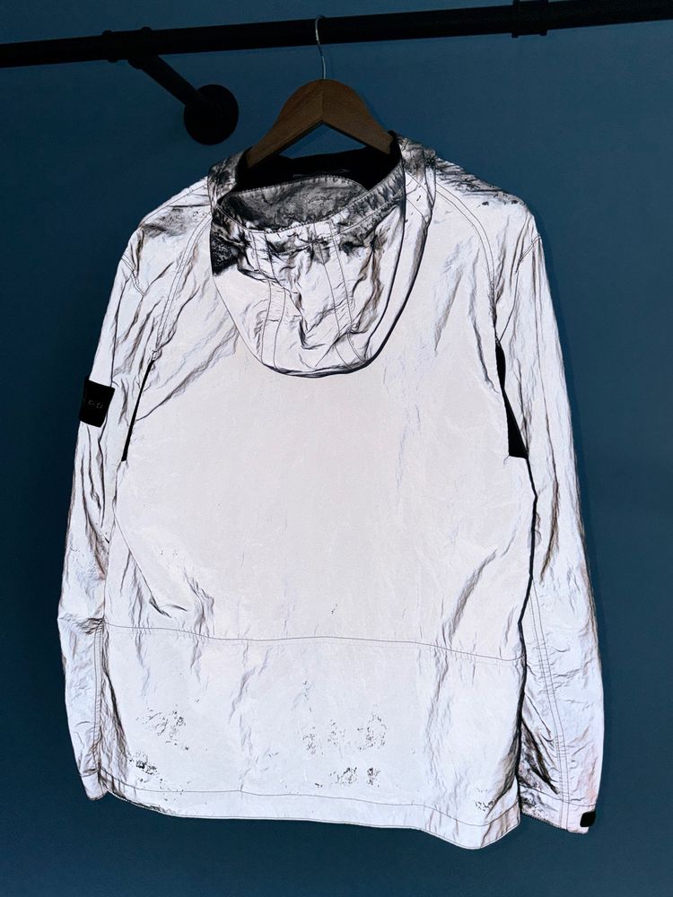 Immagine di Medium Stone Island Silver Green Plated Reflective Jacket Mussola Gommata Jacket 4