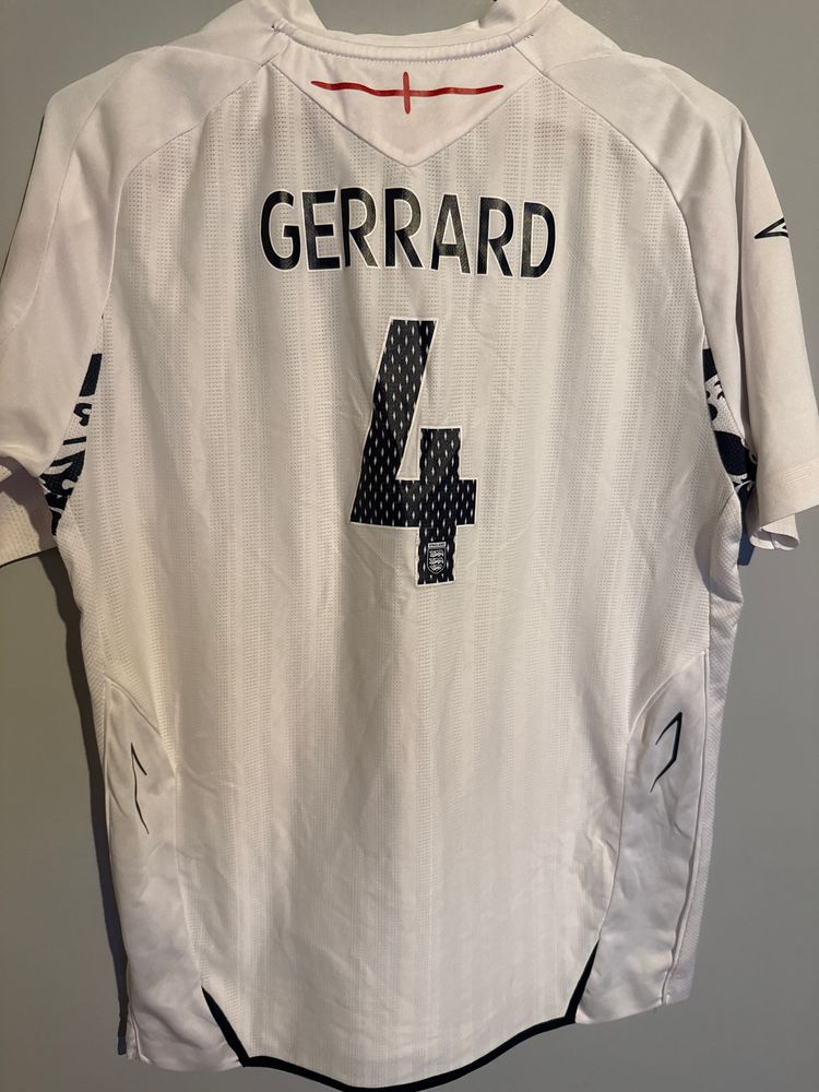 Gerrard England 2006 (XLB) some wear