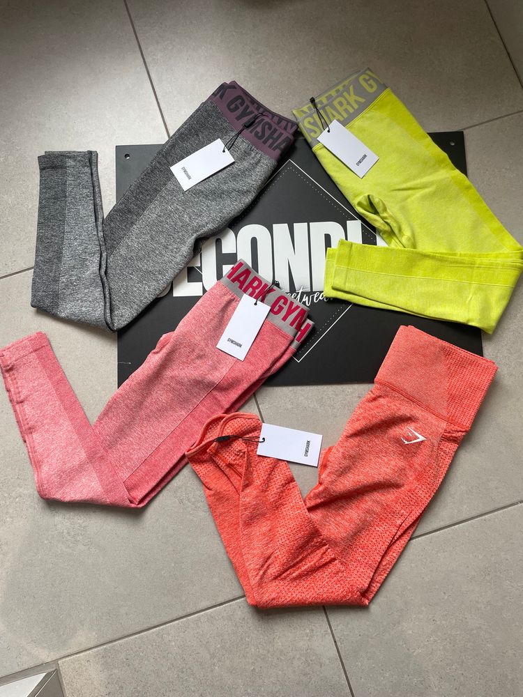 Women’s gym shark leggings bundle (S) 1