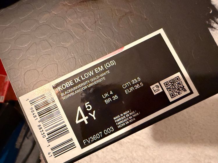 Nike Kobe Ix Low Em (Gs) Sneakers UK4 imagen 5