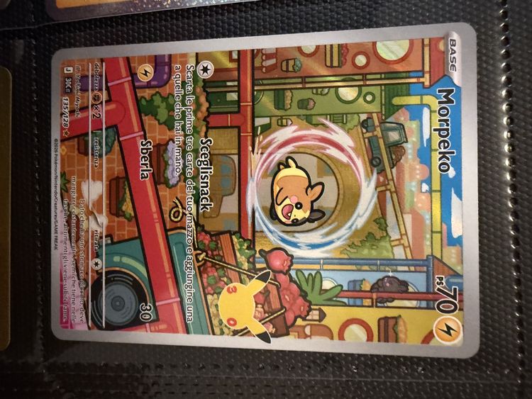 Morpeko Pokémon Trading Card obraz 1