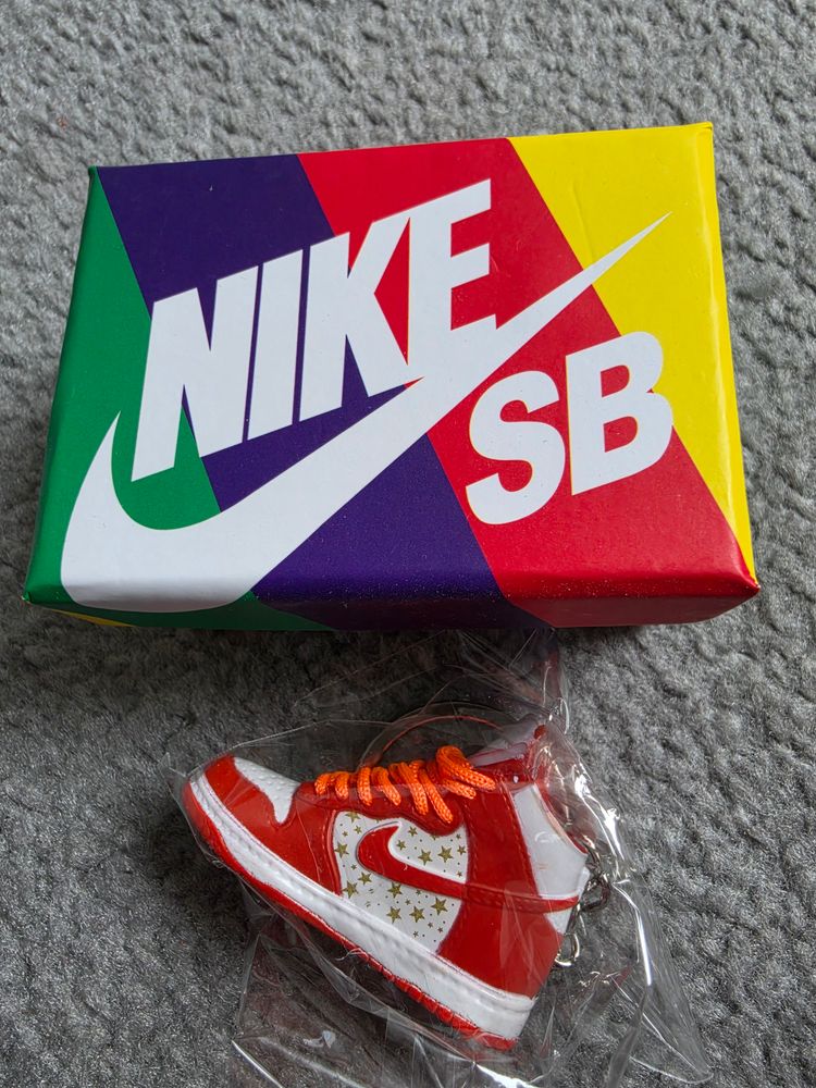 Immagine di Nike Sb Mini Sneaker Keychain 2