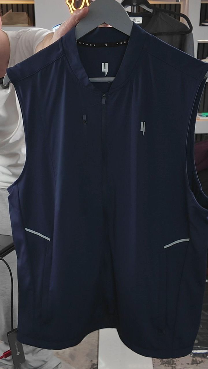 Other Yelir Vest XL product image