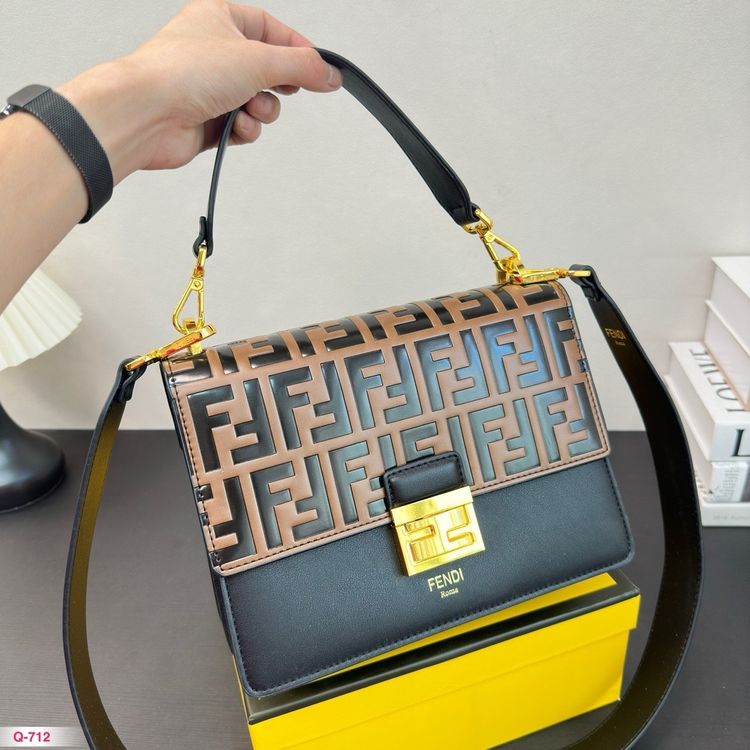 Fendi retro bags 3