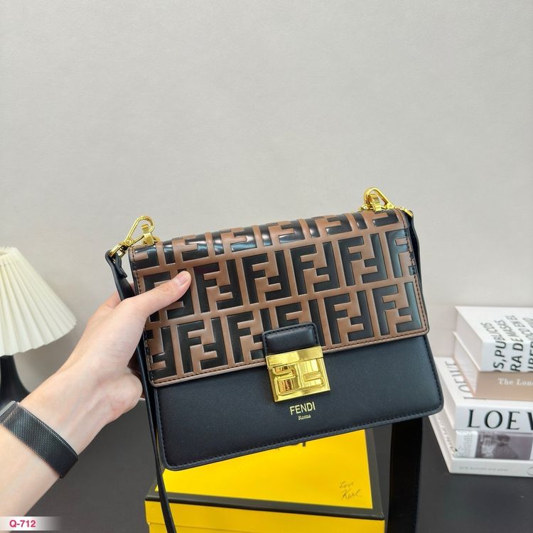 Fendi retro bags 8